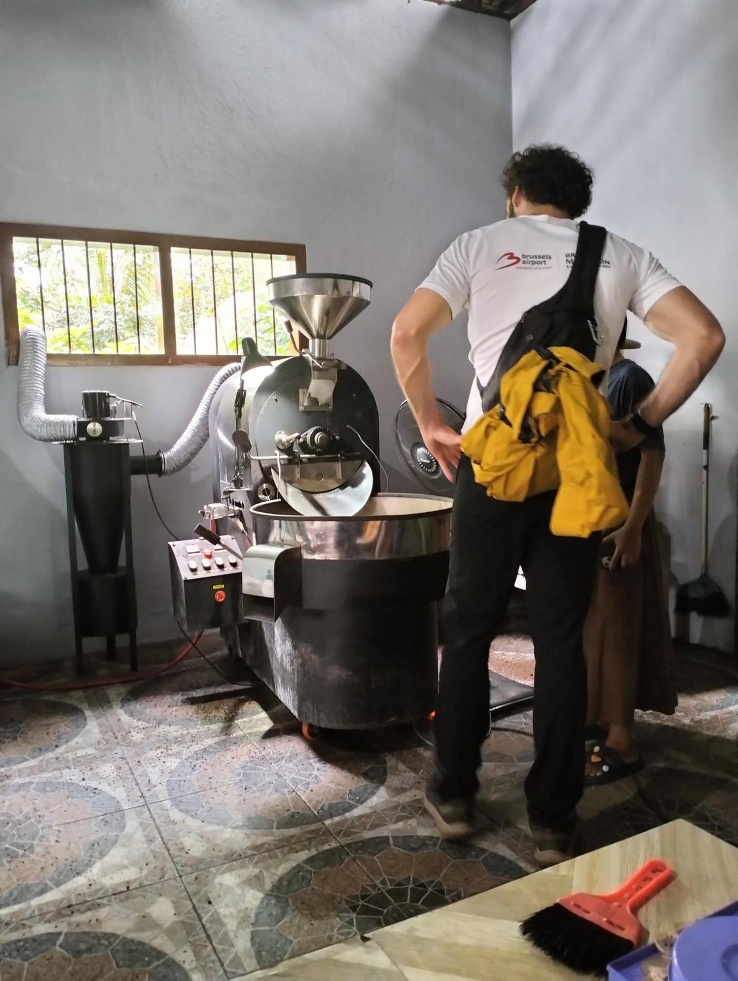 Nio Homestay And Tour Licin Bagian luar foto